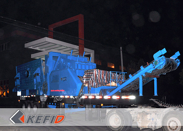 Mobile crushing plant