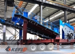 Mobile crushing plant in assembly