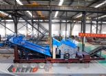 Mobile crushing plant in assembly