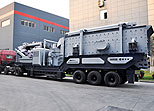 Mobile crushing plant being assembled